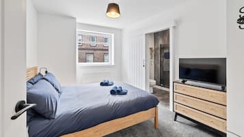 5 dormitorios, tabla de planchar con plancha, wifi y ropa de cama