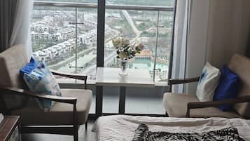 1 habitaciĂłn, espacio para trabajar con laptop y wifi gratis