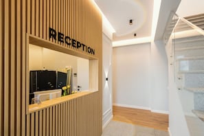 Reception - Hotel Relax City Center (Tirana)