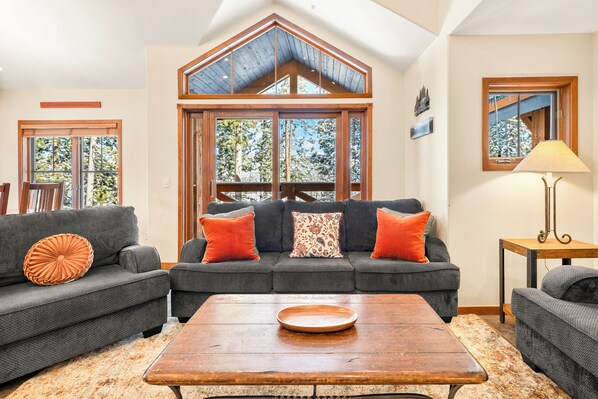 TV connectée, cheminée