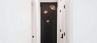 Chic 2B1B Lower Unit – Renovated w/ Designer Flair