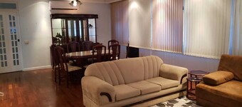 Luxury apartment, 50 steps from the beach, in the best neighborhood in Santos: Gonzaga
