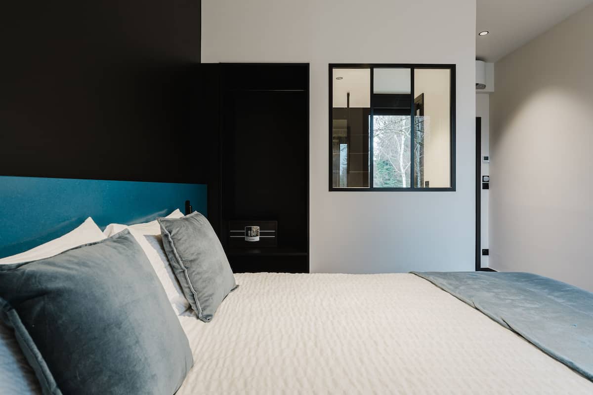 Quarto | 1 quarto, cofres nos quartos, escrivaninha, cortinas blackout