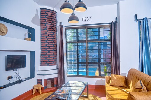 Unique Homestays A - 2 bedrooms with swimming pool and Free Wi-Fi