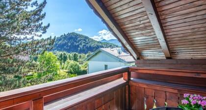 Centrally but quietly located apartment Sisipark with 2 balconies