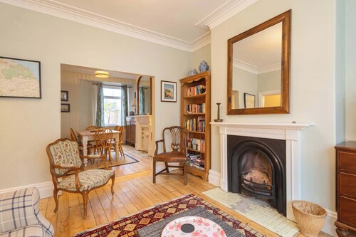 Host & Stay | Heather House