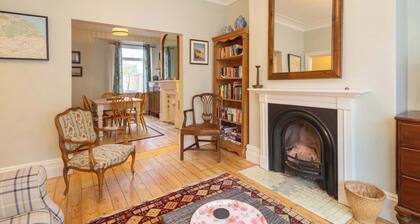 Host & Stay | Heather House