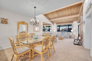 Dining - Perfect Beach Vacation -Sanibel Island's Loggerhead Cay 193 (Sanibel)