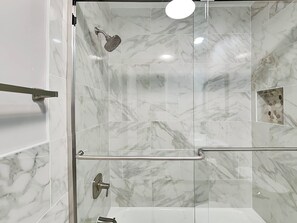 Apartment (2 Bedrooms) | Verschiedenes