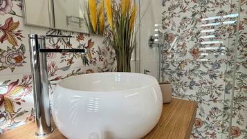 Doppia Comfort, vista città | Bagno | Bidet
