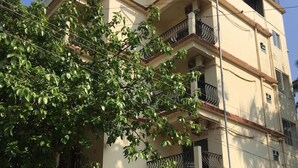 Exterior - Riverbank Inn (Morjim)