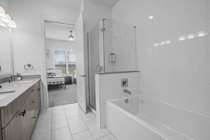 Hair dryer - Luxurious New Unit|2Bd2Ba|Pool, Golf Sim (Austin)