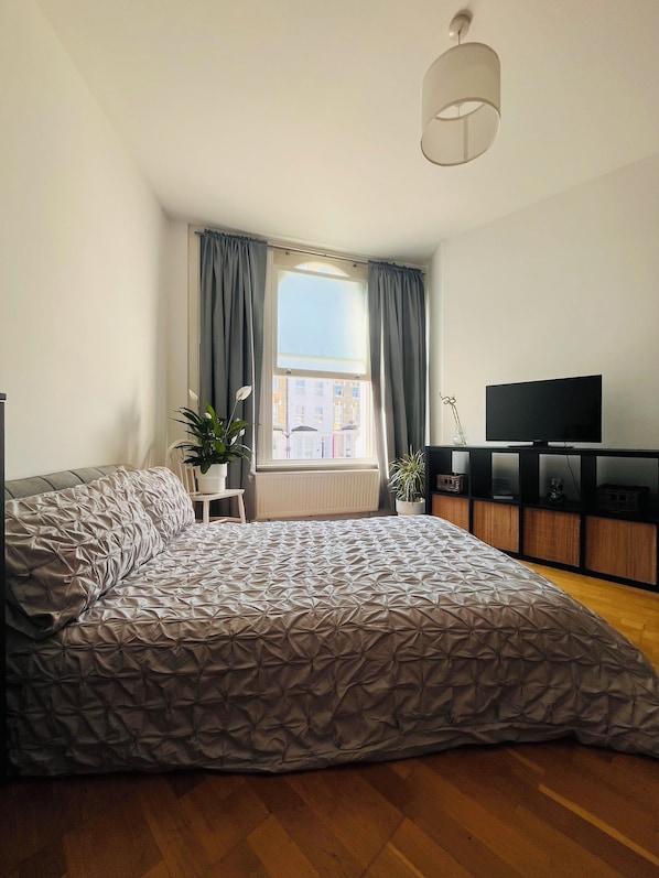 1 bedroom, iron/ironing board, free WiFi, bed sheets