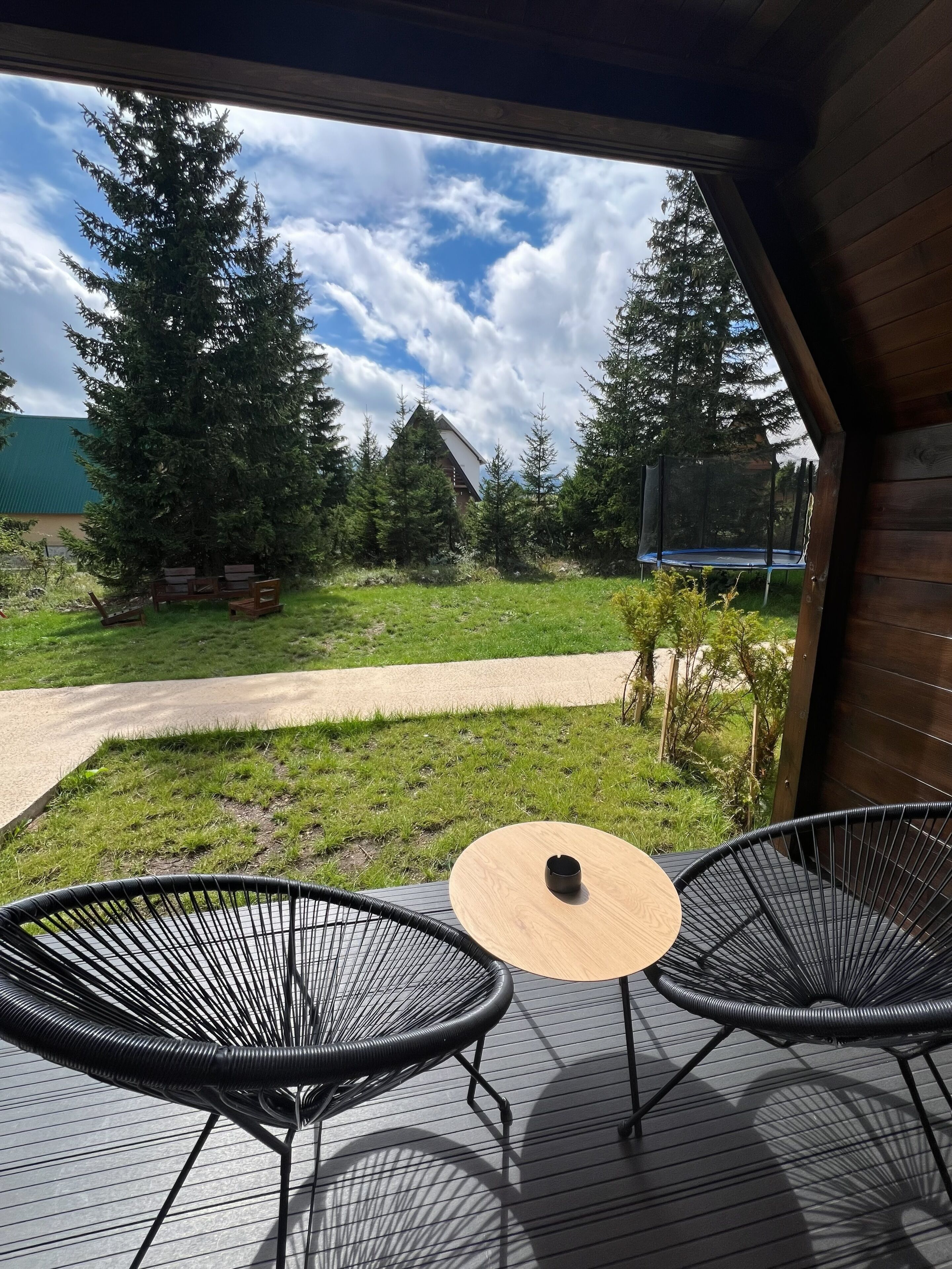 Comfort Chalet, Patio, Mountain View | Terrace/patio