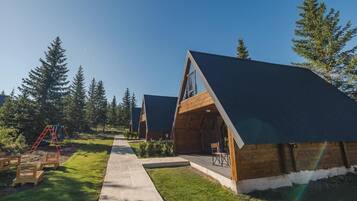 Comfort Chalet, Patio, Mountain View | Mountain view