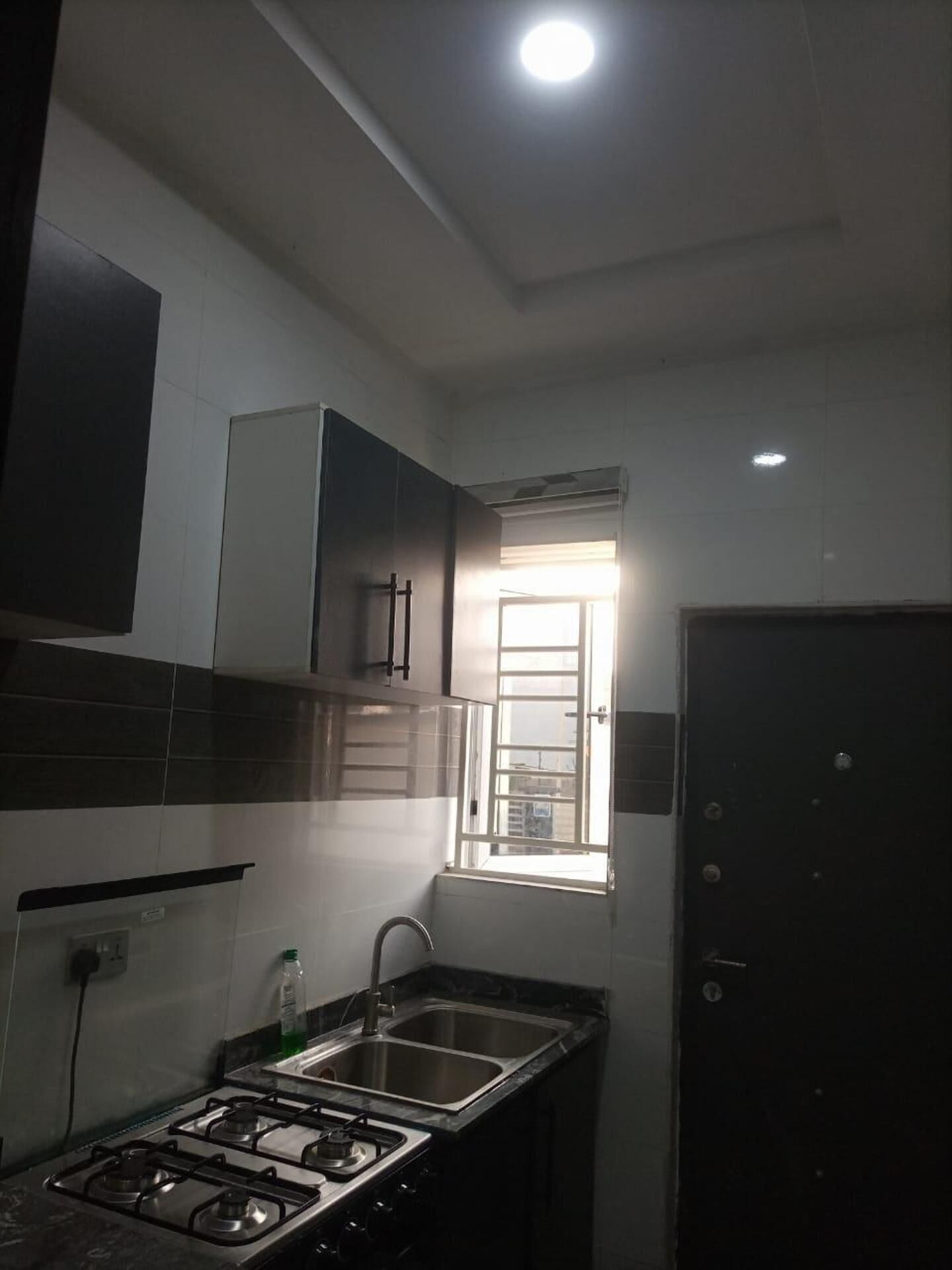 Appartement | Cuisine privée | Réfrigérateur, micro-ondes, four, plaque de cuisson