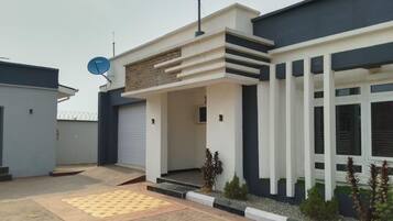 Apartment | Exterior