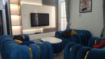 Apartment | Living area | TV