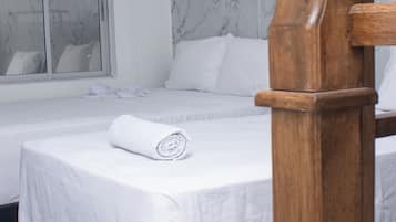 Family Room | Soundproofing, free WiFi