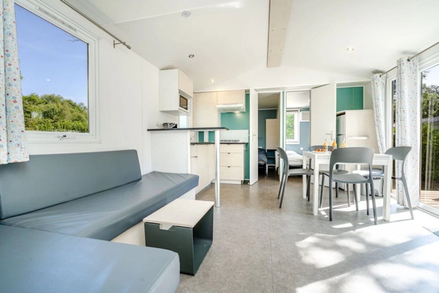 Table de tennis de table