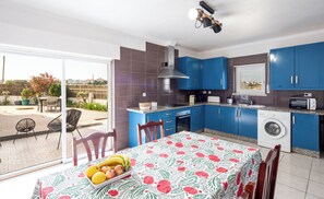 Microwave, oven, stovetop