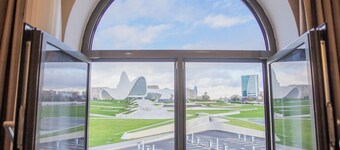 The Central Point Hotel Baku