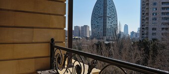 The Central Point Hotel Baku