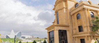 The Central Point Hotel Baku