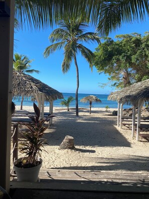 Beach - Le Kalinao Anse des rochers private beach and pool (Saint-François)
