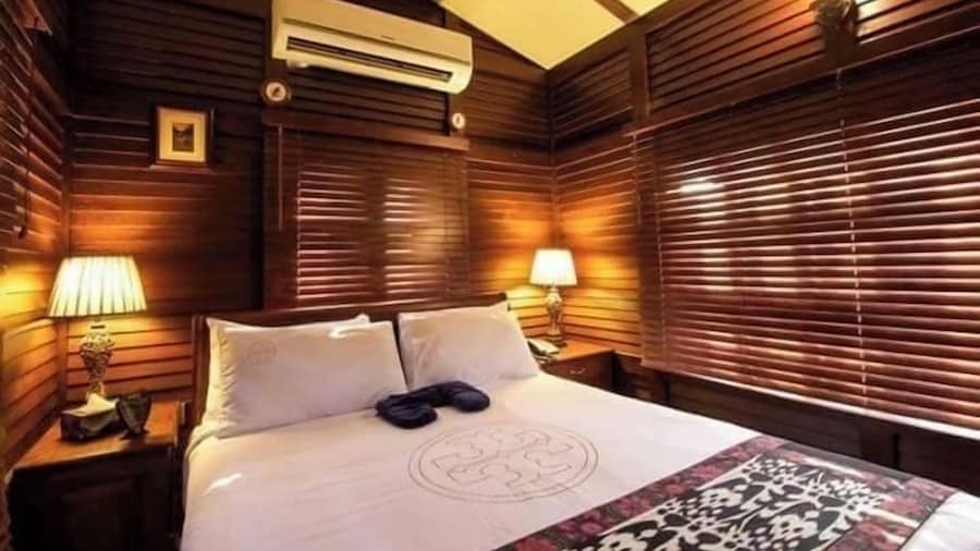 Hotel Exclusive Karachi