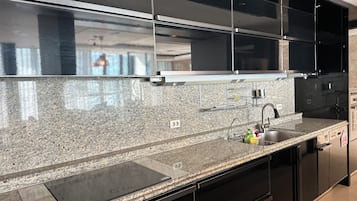 Oven