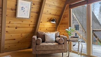 Signature Chalet, Private Bathroom (Residential Escape) | Lounge