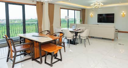 Royal International Hotel