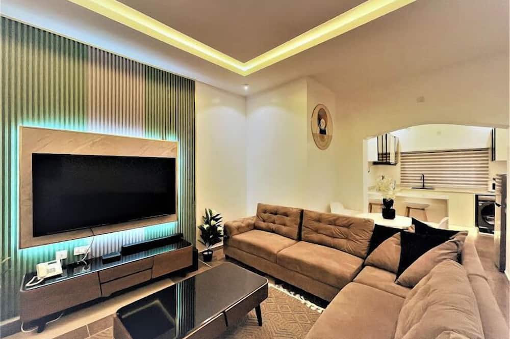 1118 Serenity Residence
