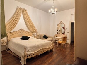 3 Schlafzimmer, Bügeleisen/Bügelbrett, WLAN, Bettwäsche