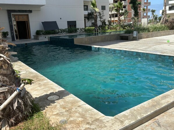 Pool - Apartment ecocite zenata 2 steps from the beach in residence with swimming pool (Âïn-Harrouda Casablanca-Settat)