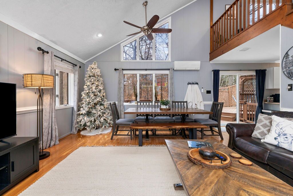 Hytte - privat badeværelse (Blackwood Chalet) | Lounge