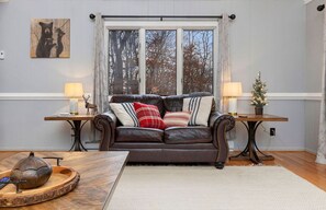 Cabane, salle de bains privée (Blackwood Chalet) | Bar lounge