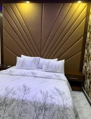 Deluxe Double Room, City View - Defence Orchard DHA (Karachi)