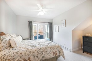 2 bedrooms, iron/ironing board, internet, bed sheets