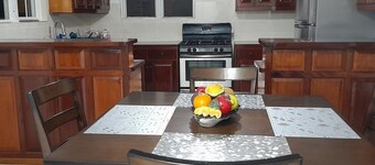 Abigail Diamond 2 bedrooms Next to Nanny Cay Marina