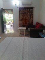 デラックス ダブルルーム | デスク、ノートパソコン用作業スペース、WiFi (無料)