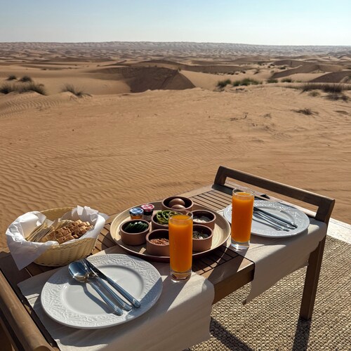 Luxury private camp in Oman Bidiyah wahiba sand