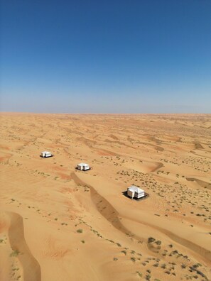 Aerial view - Luxury private camp in Oman Bidiyah wahiba sand (Ash Sharqiyah North Governorate)
