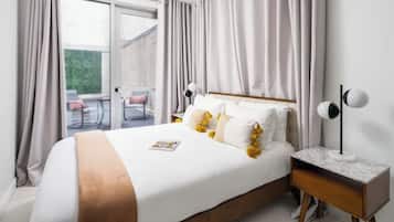 1 Schlafzimmer, Bügeleisen/Bügelbrett, Reisekinderbett, Bettwäsche