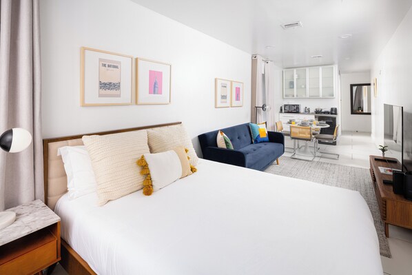 1 Schlafzimmer, Bügeleisen/Bügelbrett, Reisekinderbett, Bettwäsche