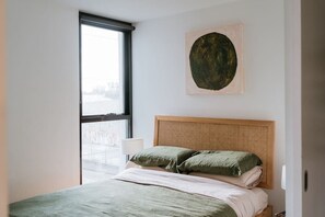 1 soverom, strykejern/-brett, wi-fi (inkludert) og sengetøy