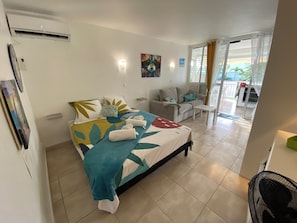 1 bedroom, iron/ironing board, WiFi, bed sheets - BRIN D'ILE Anse des rochers sea view, beach and swimming pool (Saint François)