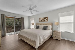 4 bedrooms, iron/ironing board, travel crib, free WiFi