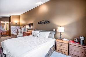 5 間睡房、熨斗/熨衫板、免費 Wi-Fi、床單